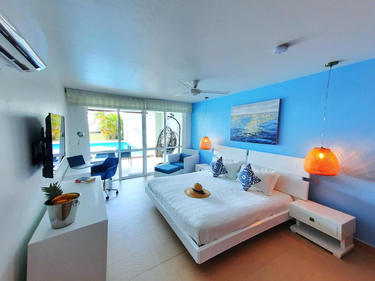 Beach Villa Sol & Mar Cartagena, Beachfront & Private Pool المظهر الخارجي الصورة